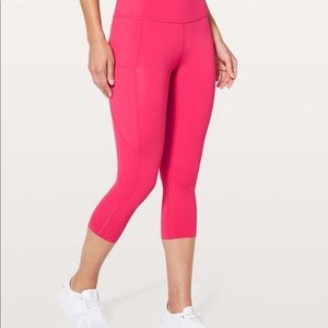 Lululemon leggings. Fast and free cropped leggings